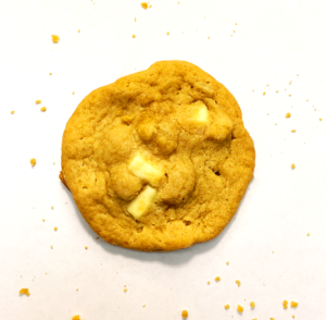 Gourmet macademia cookie