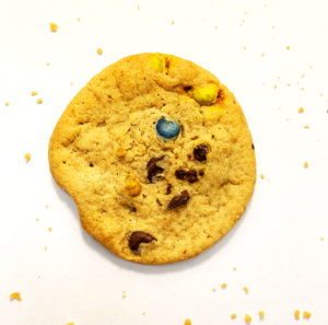 Traditional m&m cookie