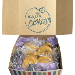 Box of Kalix May Day cookies